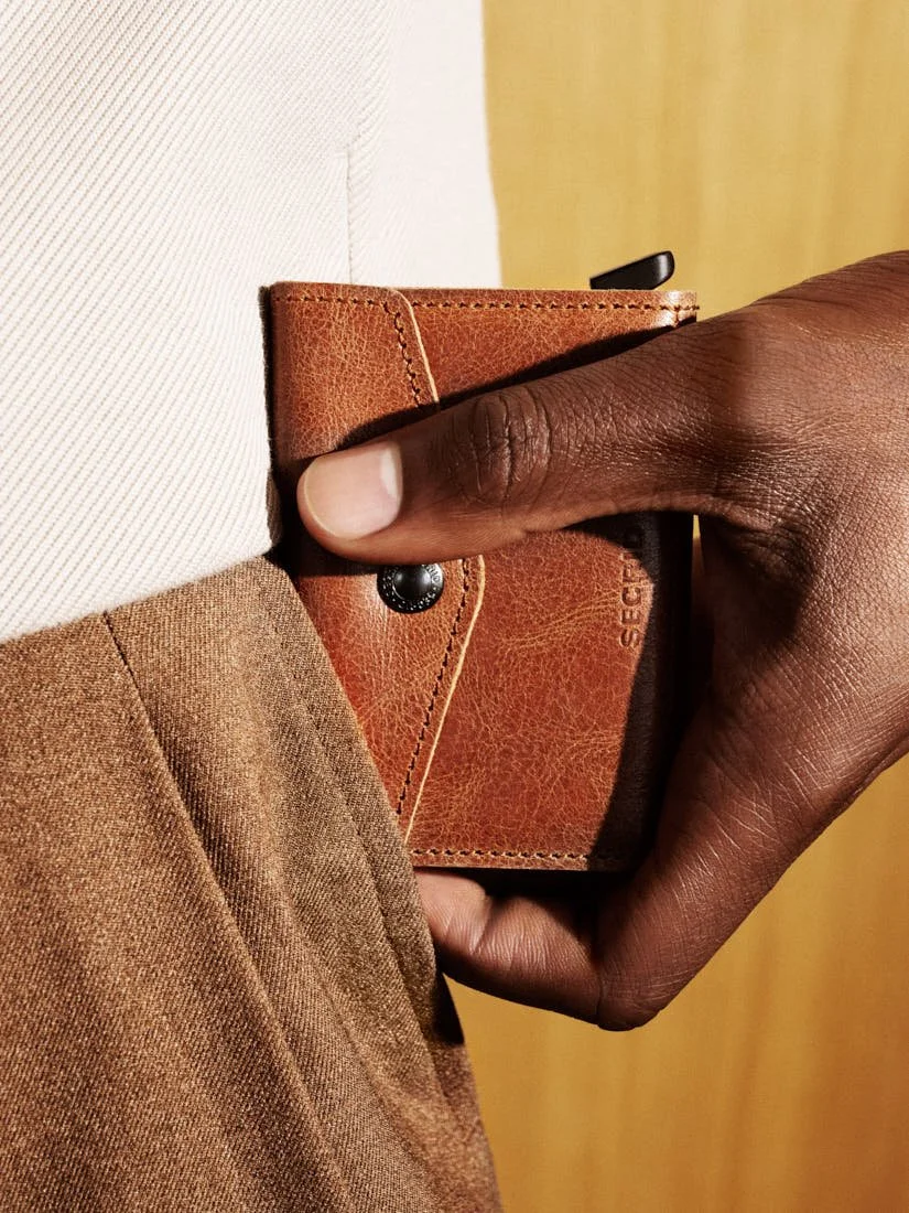 Secrid Envelope Vintage Cognac LE MILE Magazine