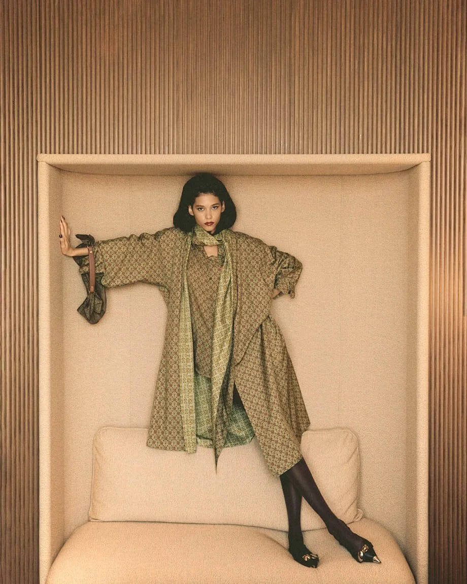 MARIA MAVAREZ LE MILE Magazine photo Cosimo Buccolieri SS26 Fashion Editorial Maria wears a total look by  LORO PIANA and shoes by APEPAZZA