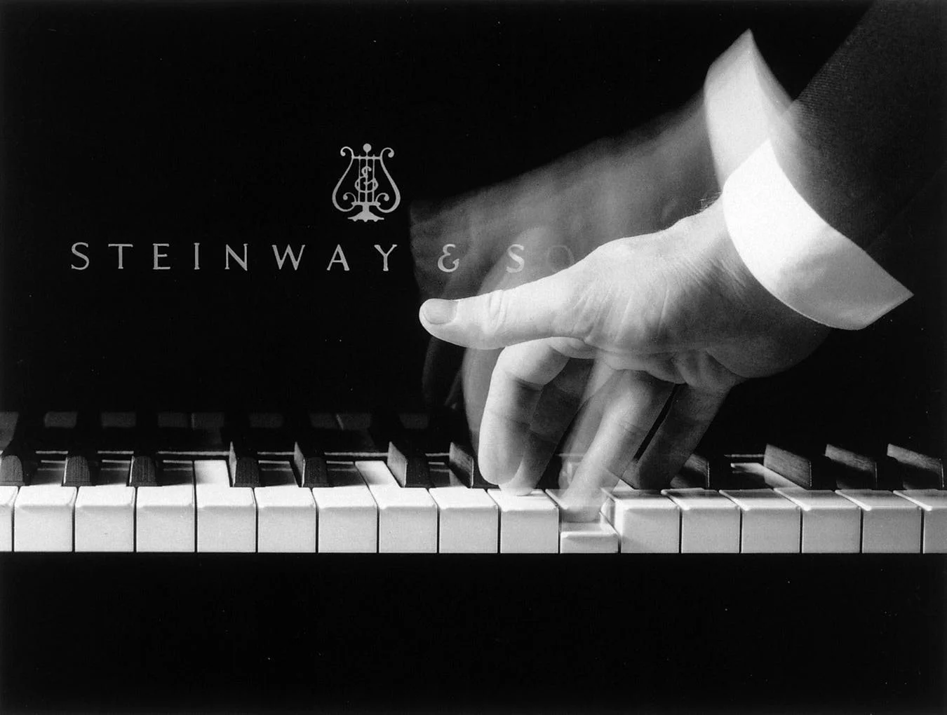 Le Mile Magazine Steinway & Son Straw Marquetry Piano in collaboration with Studio Paelis by Manon Bouvier-Toth