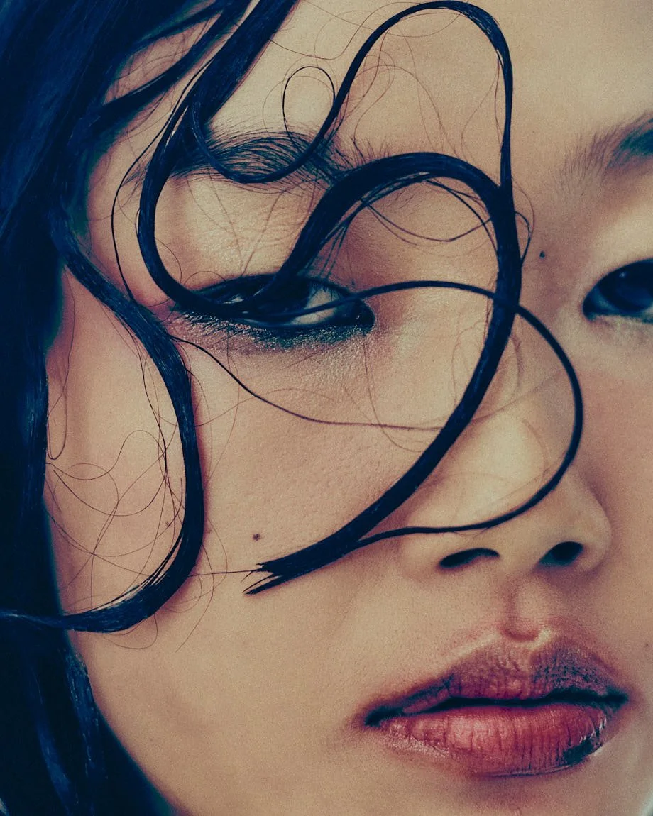 Audrey Nuna photographed by Stefen Pompée for her cover story A Little Birdie in LE MILE Magazine’s DÉJÀ-VU Issue 41
