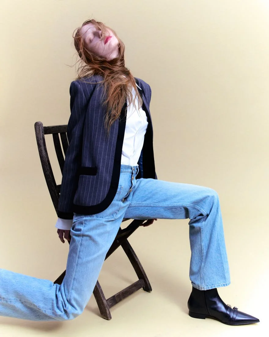 BRYDIE CLEVERINGA LE MILE Magazine SS26 Womenswear Editorial look Brydie wears a total look by VALENTINO