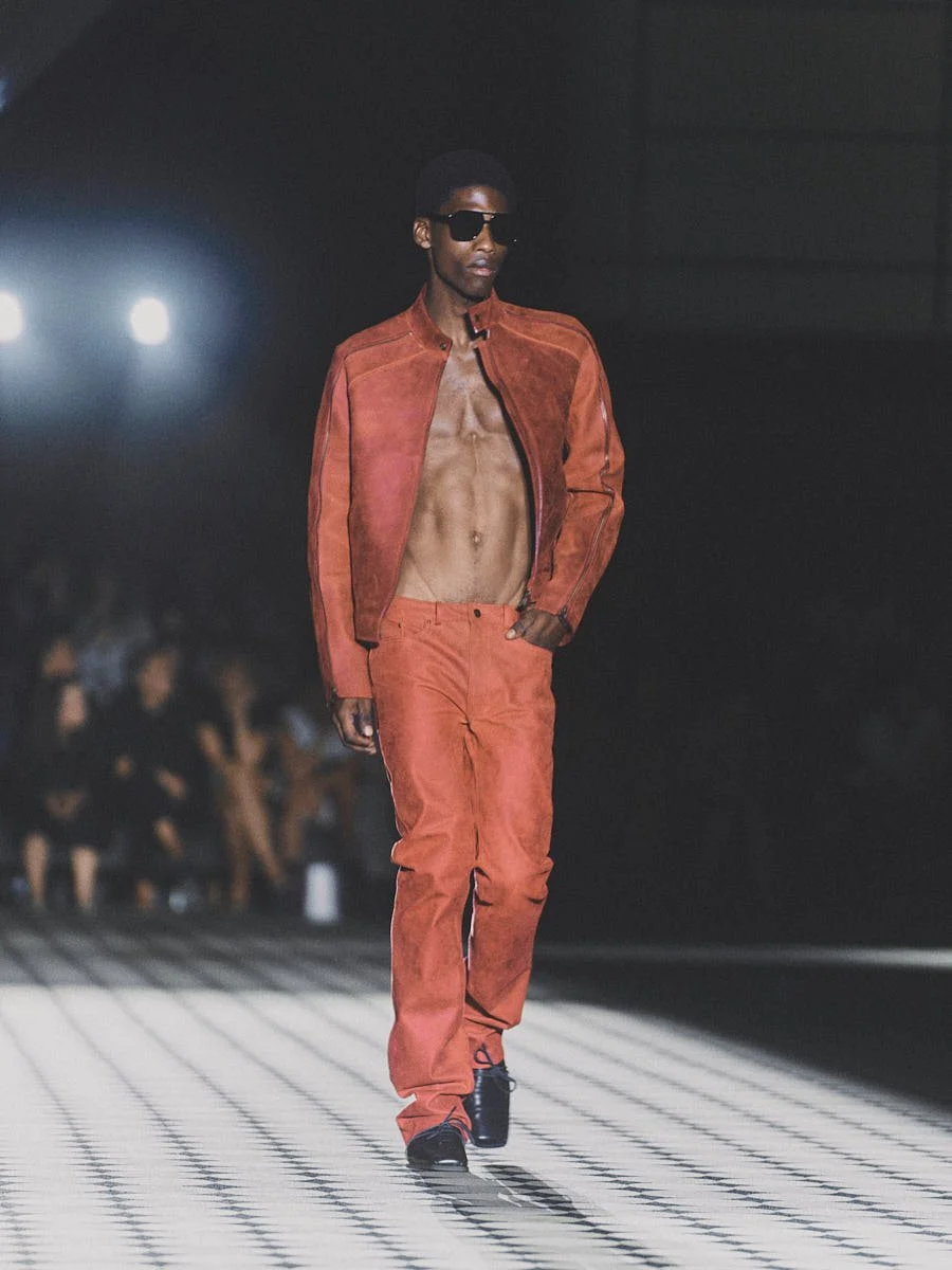 LE MILE Magazine Berlin Fashion Week SS27 editor Klaas Hammer photo Nicolai Sauer Brand Unvain runway