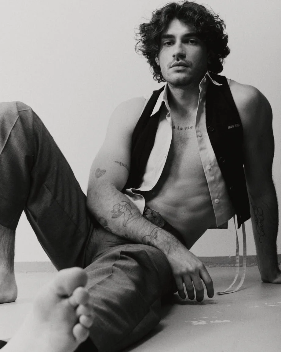 Michelangelo Vizzini photo by Andrea Cenetiempo for LE MILE Magazine CoverSS26 wears a total look by MIU MIU