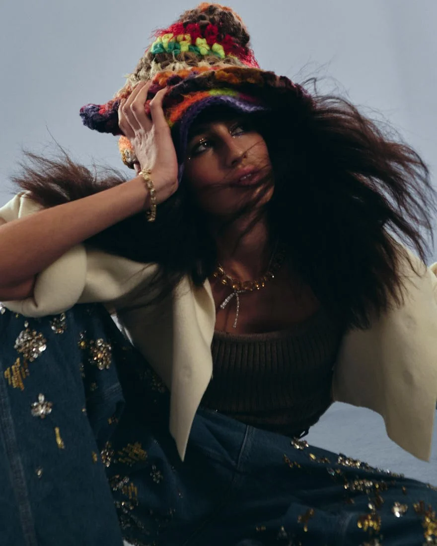 LE MILE Magazine model Mariana Goncalves photo Cosimo Buccolieri SS26 COVER Mariana wears a jacket by DA VII, a top by MAX MARA, pants by DOLCE&GABBANA, a hat by TRIPPAT, jewellery by SWAROVSKI, a belt by GANT and tights by WOLFORD