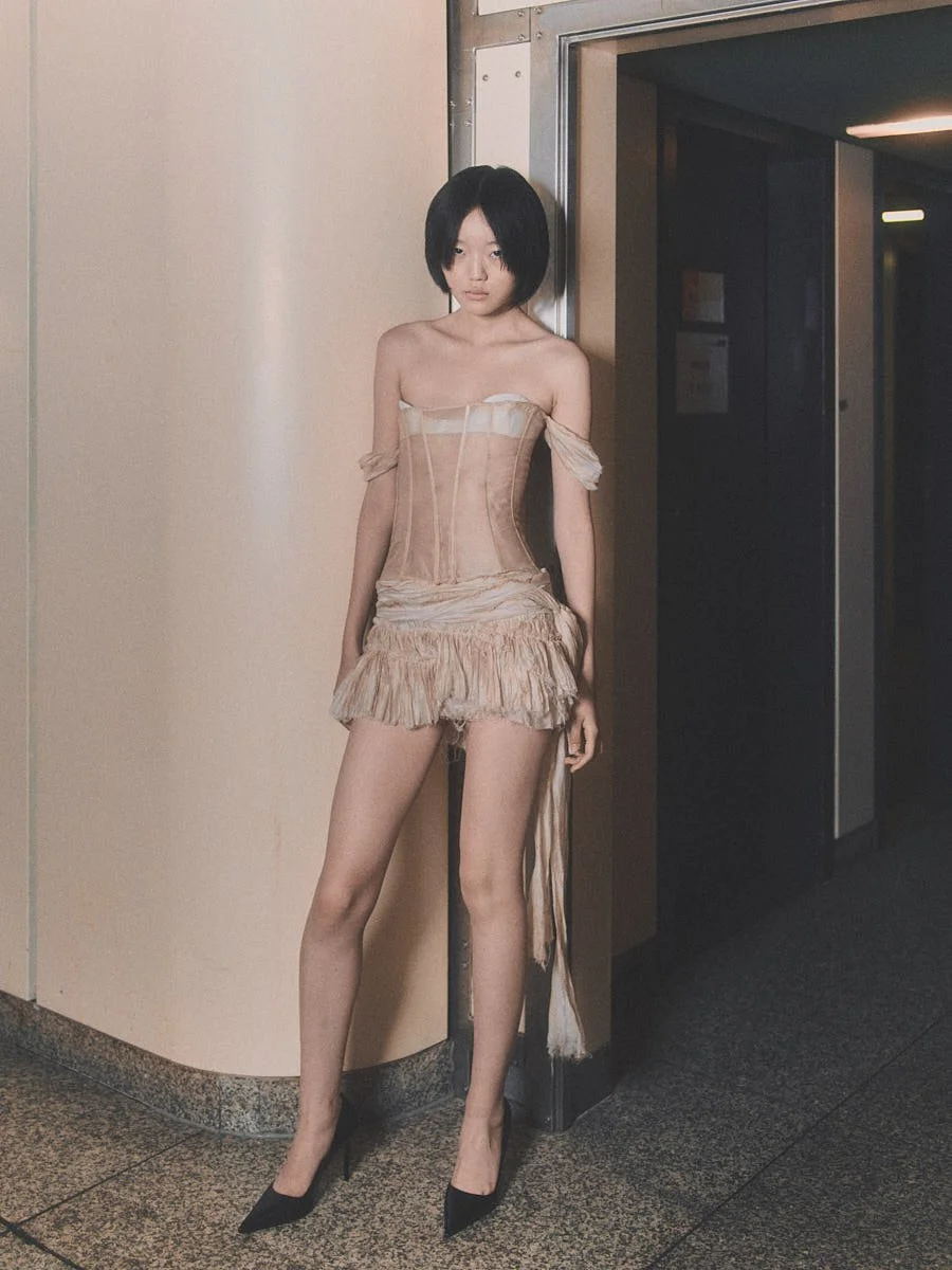 LE MILE Magazine Berlin Fashion Week SS27 editor Klaas Hammer photo Nicolai Sauer Brand Unvain bts