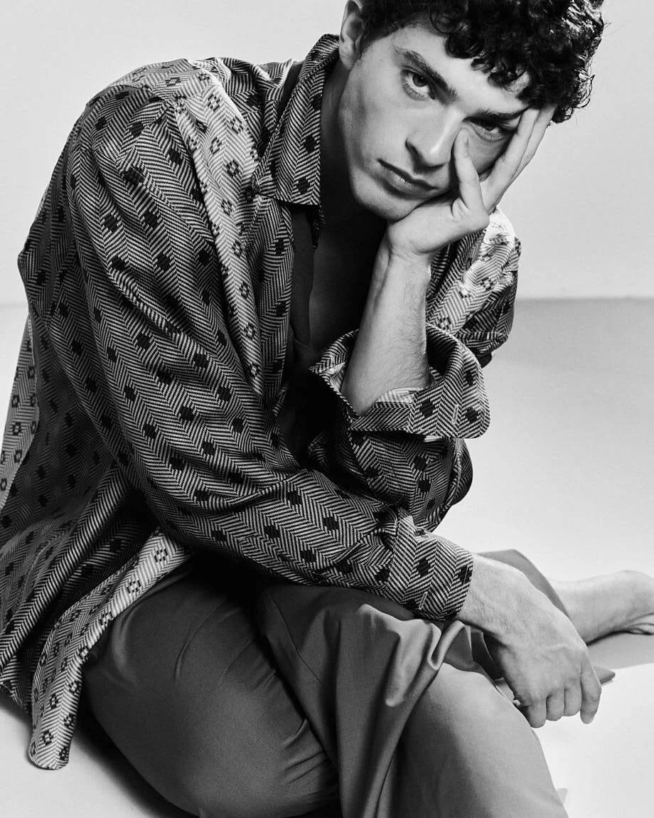 Rory Macleod Dancer Interview with LE MILE Magazine SS26 fashion digital cover Rory wears a shirt by GIORGIO ARMANI, pants and tie by CANALI