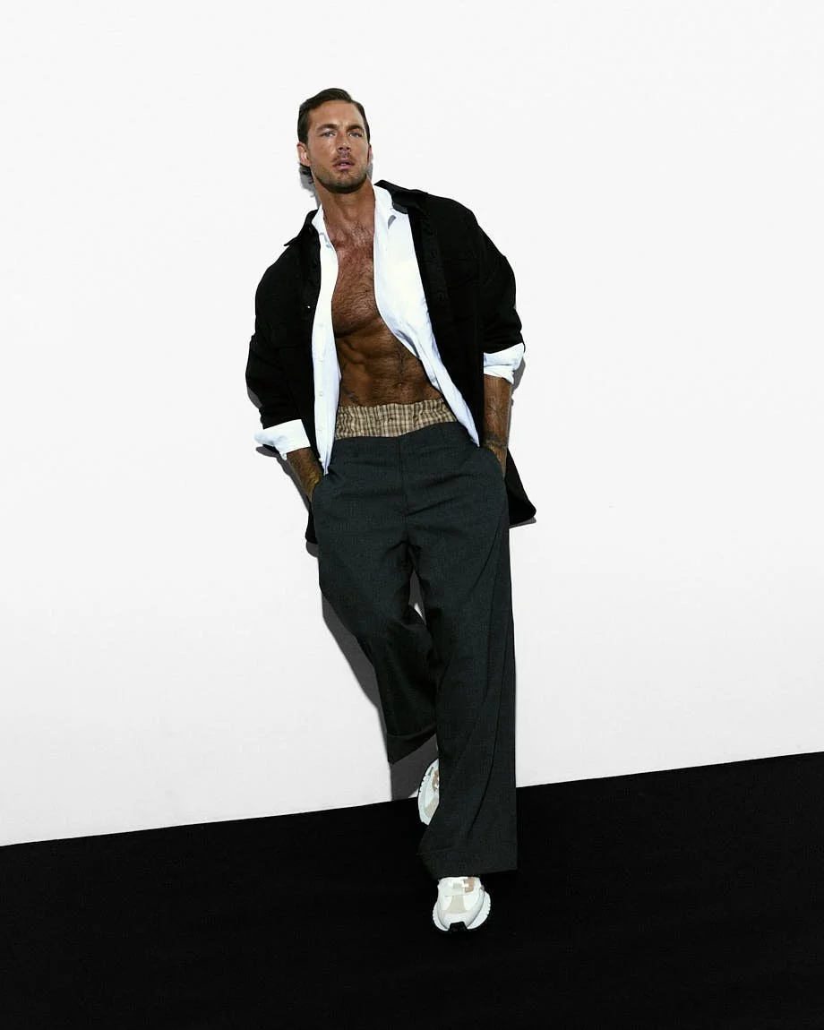 LE MILE Magazine Digital Cover CHRISTIAN HOGUE SS26 Christian wears blazer and pants by RANDOM IDENTITIES by Stefano Pilati, shirt by CANALI, shorts by PIACENZA 1733 and shoes by BEPOSITIVE