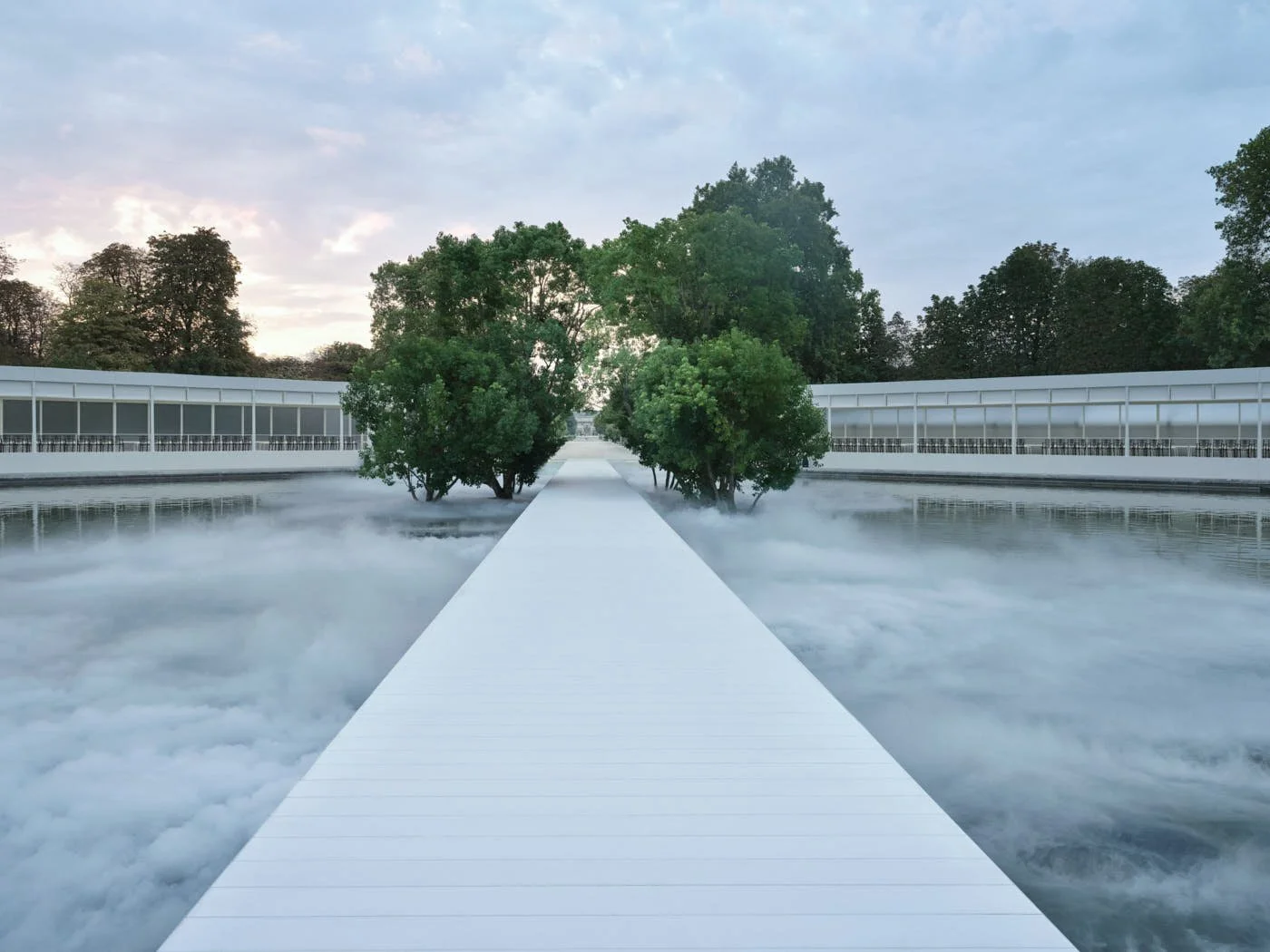 DIOR Spring Summer 2027 by Jonathan Anderson Front Runway for LE MILE Magazine Scenography photo by ADRIEN DIRAND