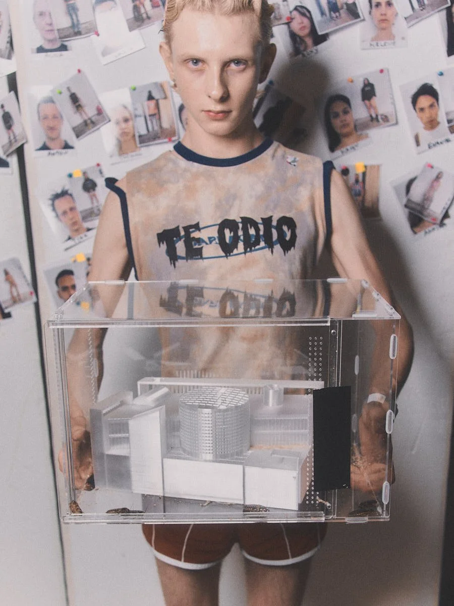 LE MILE Magazine Berlin Fashion Week SS27 editor Klaas Hammer photo Nicolai Sauer Brand Barragan