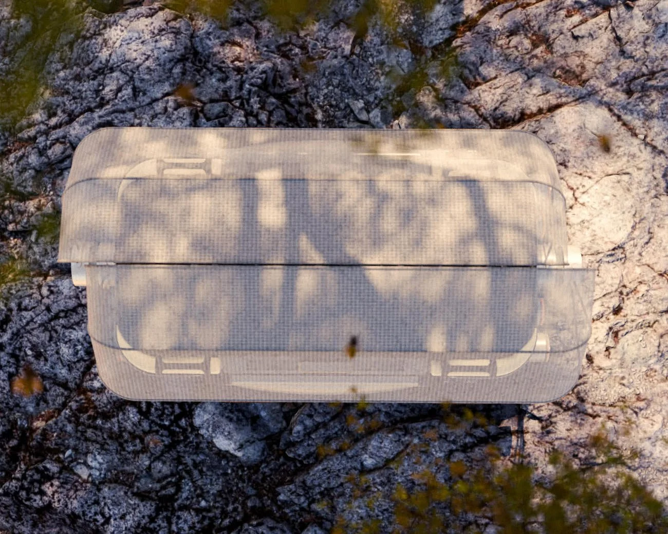 Nicolas Nielsen’s HYVE project for the RIMOWA Design Prize 2026, featured by LE MILE Magazine