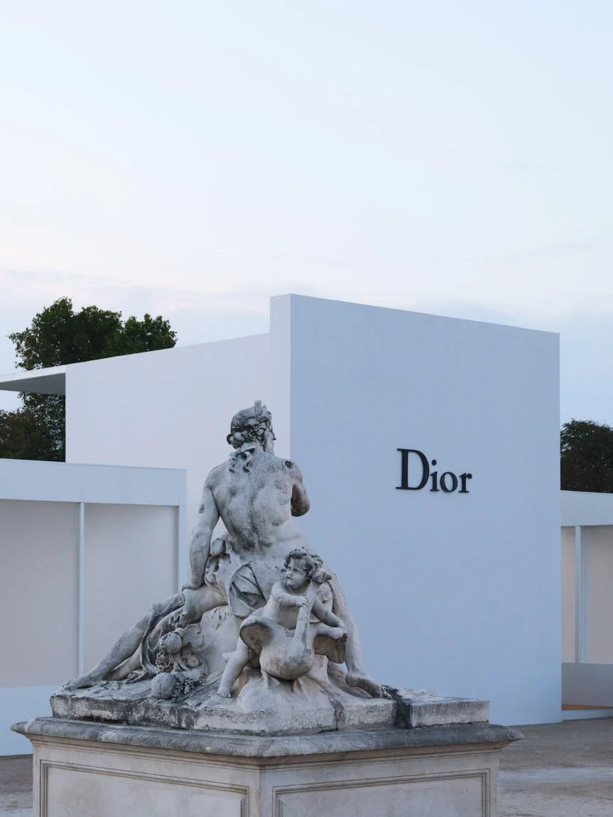 DIOR Spring Summer 2027 by Jonathan Anderson Front Runway for LE MILE Magazine Scenography photo by ADRIEN DIRAND
