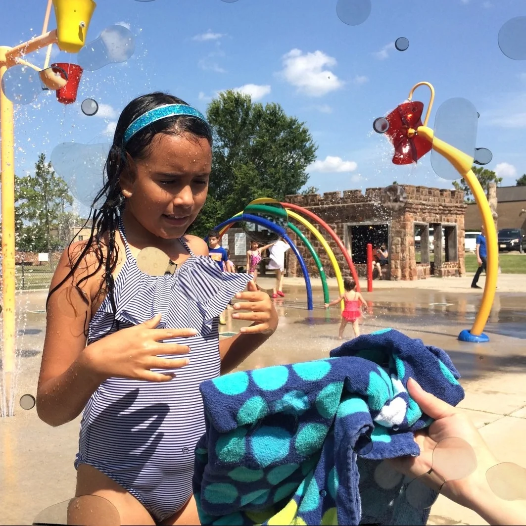 Water Droplets with Particle Effects in Blender