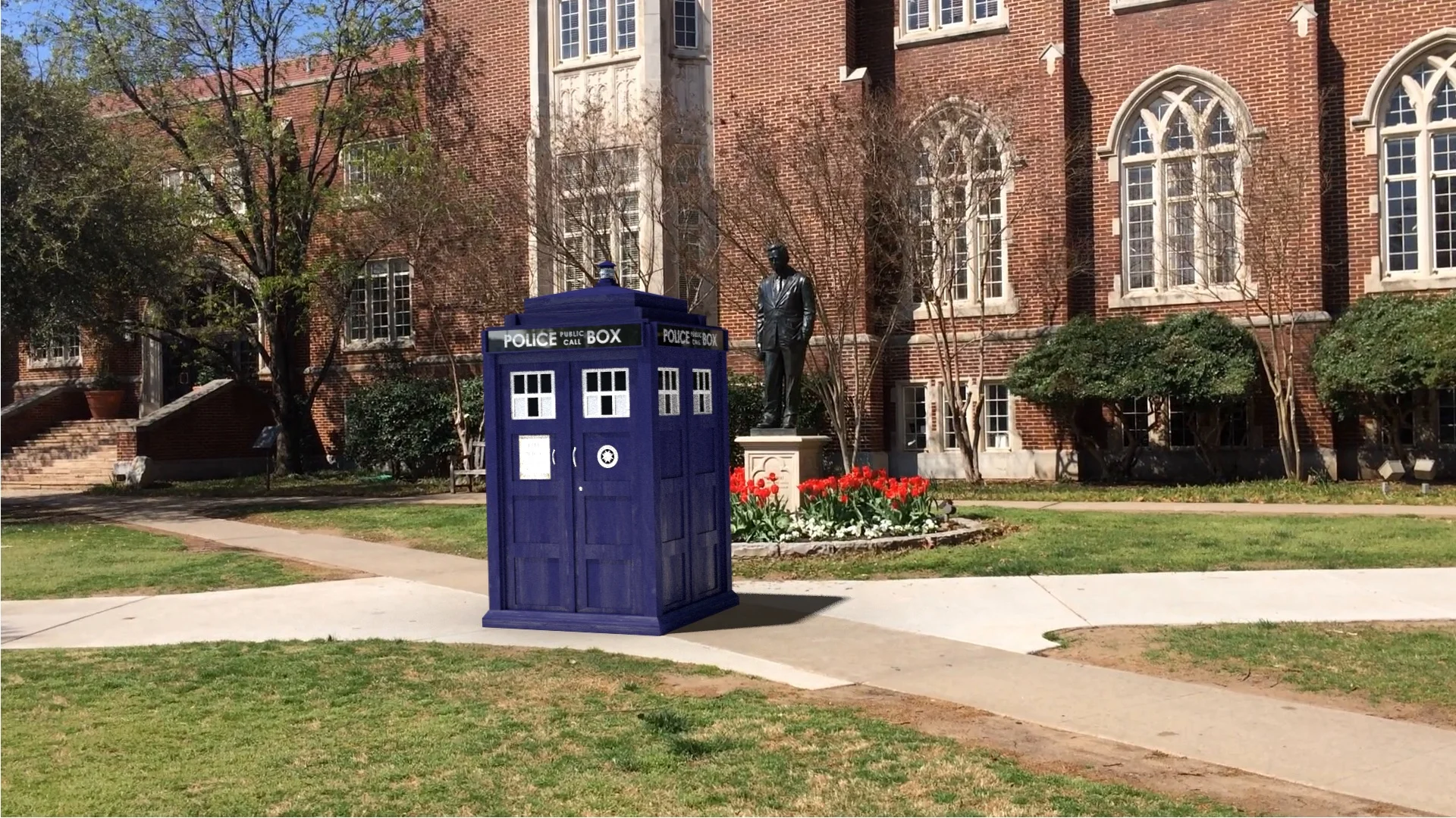The Tardis Materializes at OU