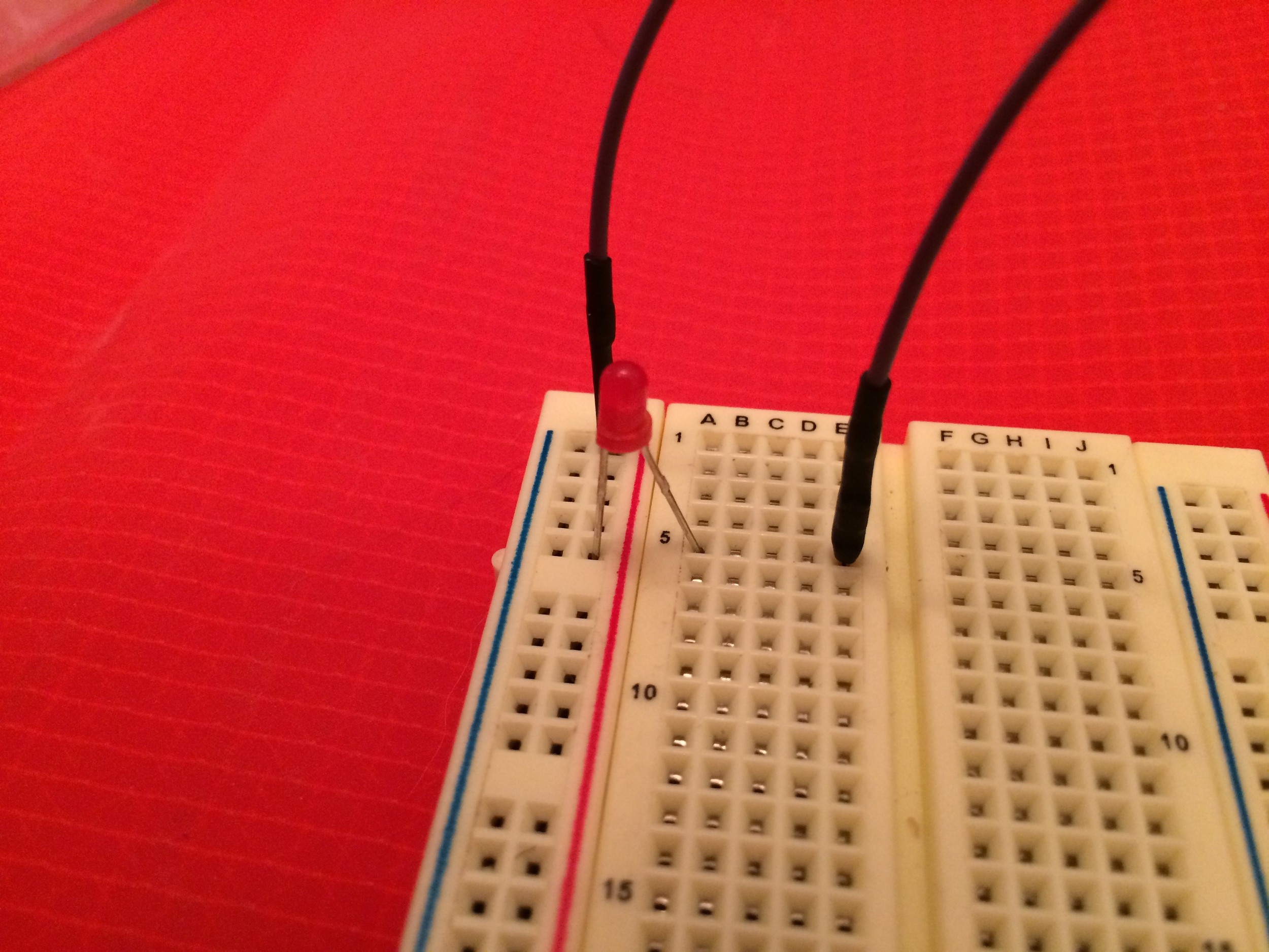Simple wiring of the LED on the breadboard