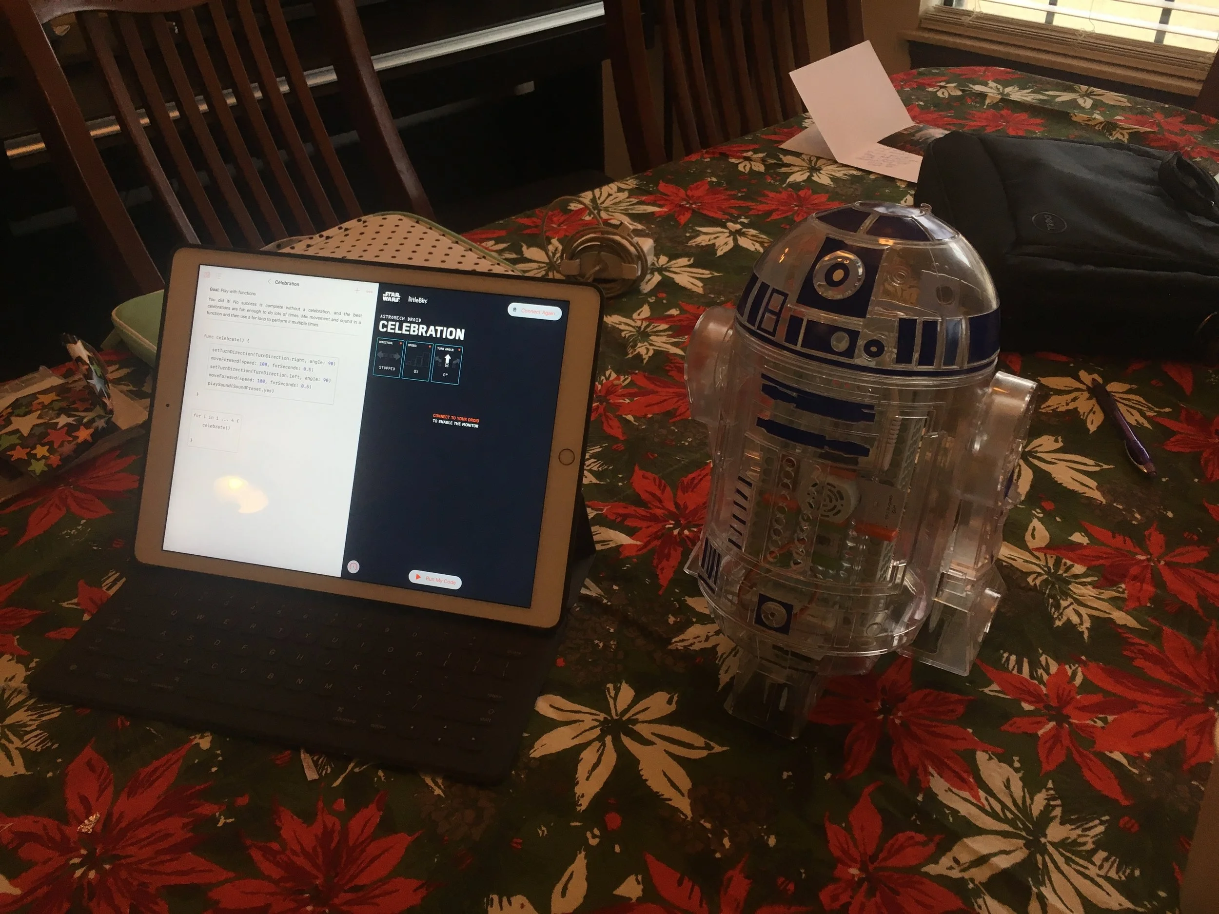 How to use Apple’s Swift Playgrounds with littleBits Droid Inventor Kit