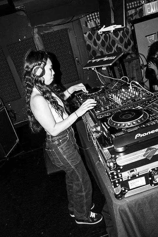 _1060887 copy 2.jpg