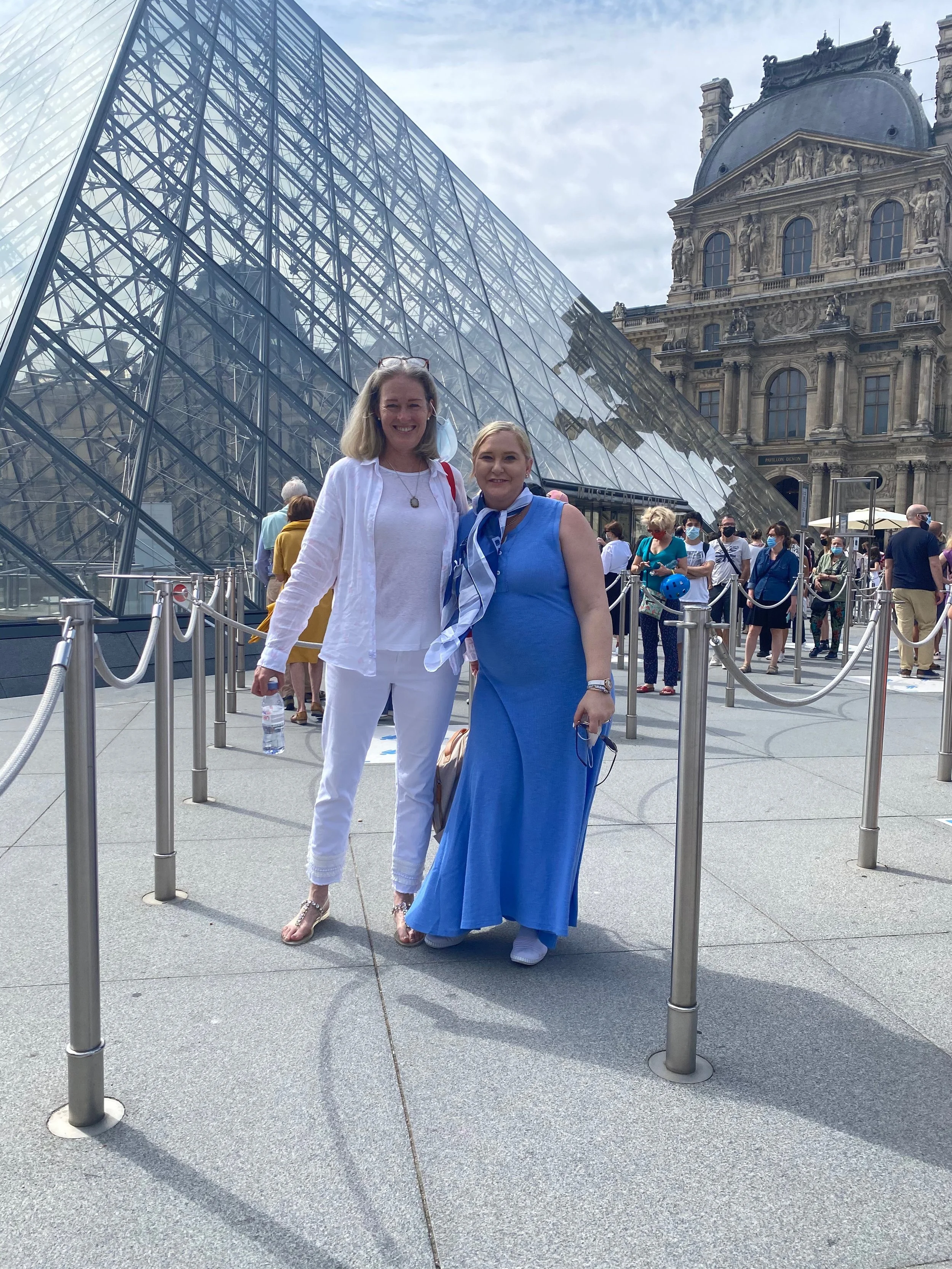 Amy Wallace and Virginia Roberts Giuffre in June 2021 in front of the Louvre in Paris
