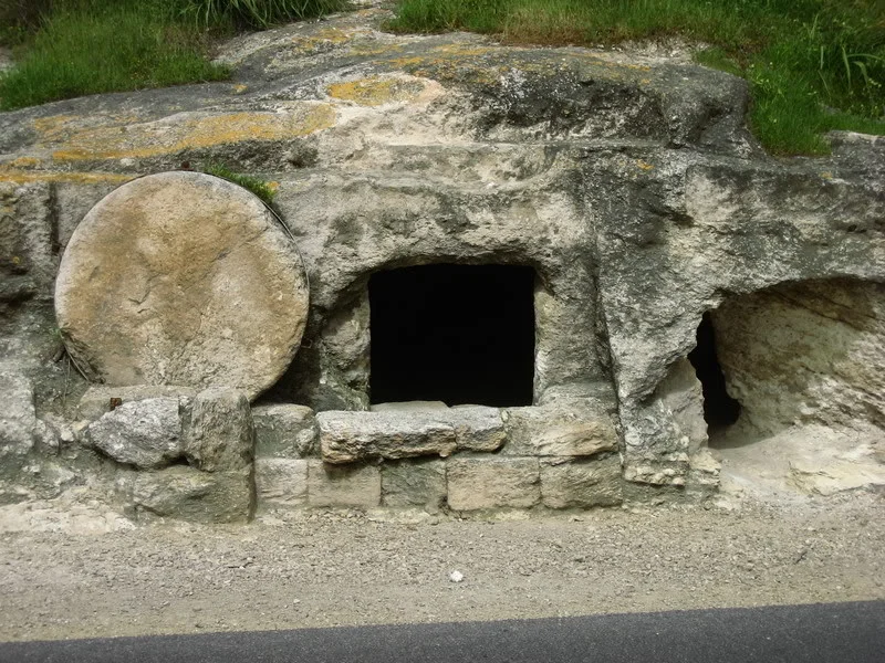 empty tomb.jpg