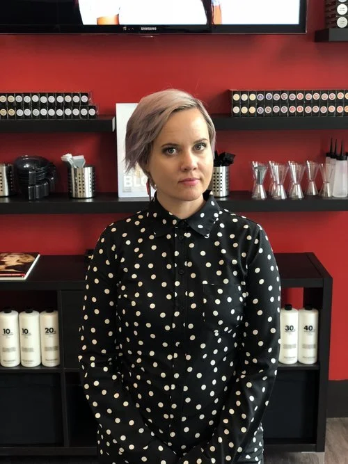 JEN - ELEMENT 1 STYLIST | AUSTIN