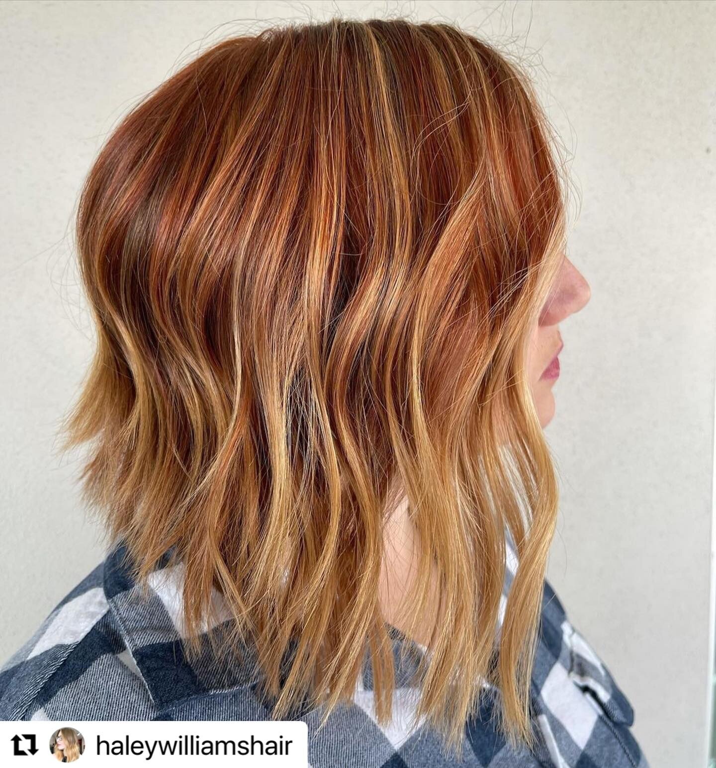 #Repost @haleywilliamshair 
・・・
have you scheduled your  reservations yet!? if you haven&rsquo;t be sure to call and snag a spot before they fill up✨
salon numbers in bio

#davenport#davenporthair#davenportfl#orlandohair#highlights#davenporthairstyli