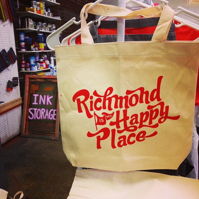 I'm working really hard on tote bags because everyone went crazy about this picture. Details to come!