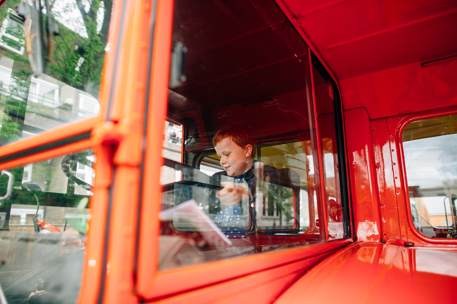 0086-lisa-devine-alternative-wedding-photography-london-hackney-dalston-london-photography-townhall-hotel.JPG