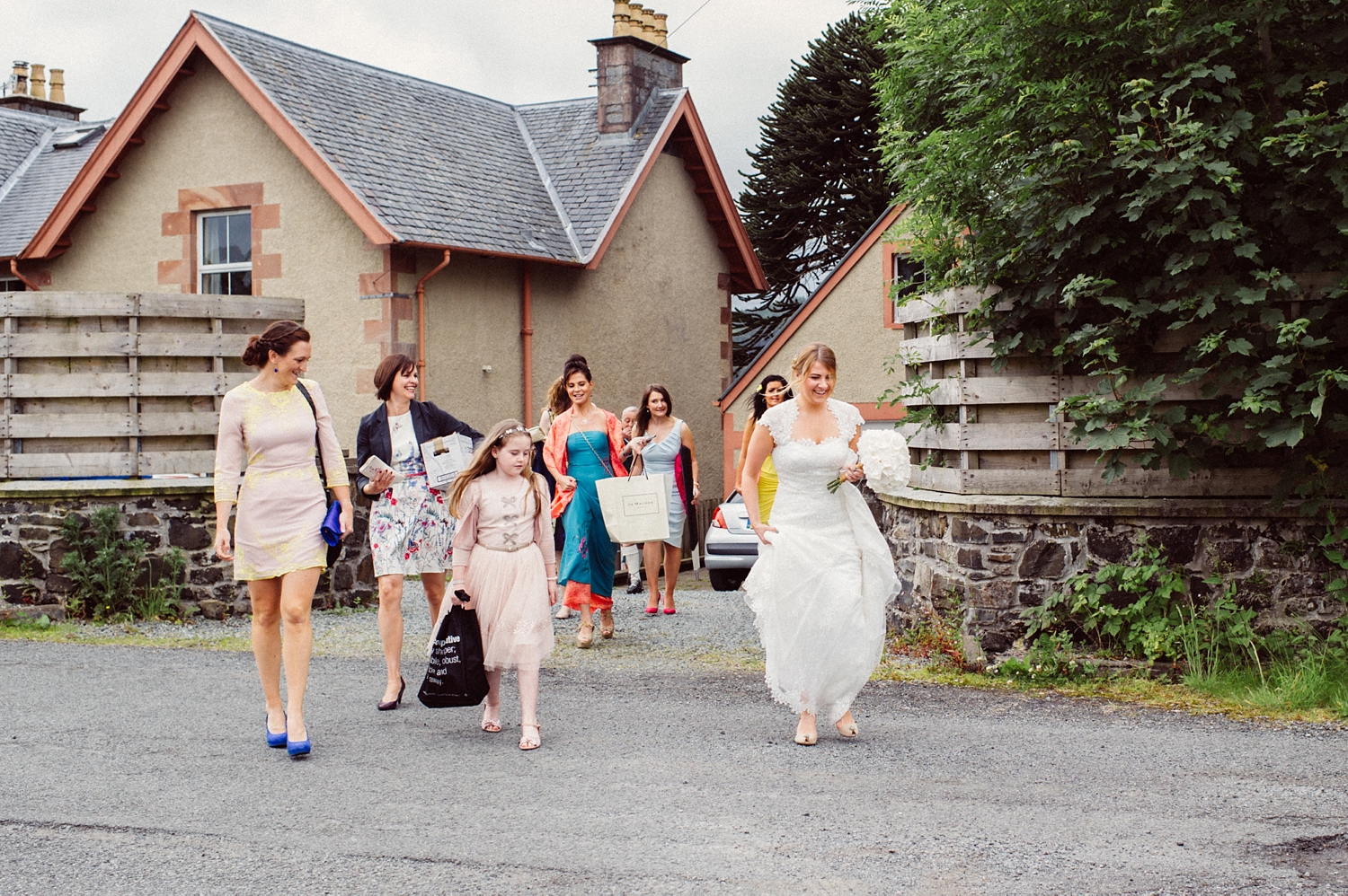 024-lisa-devine-photography-alternative-wedding-photography-skye-scotland.JPG