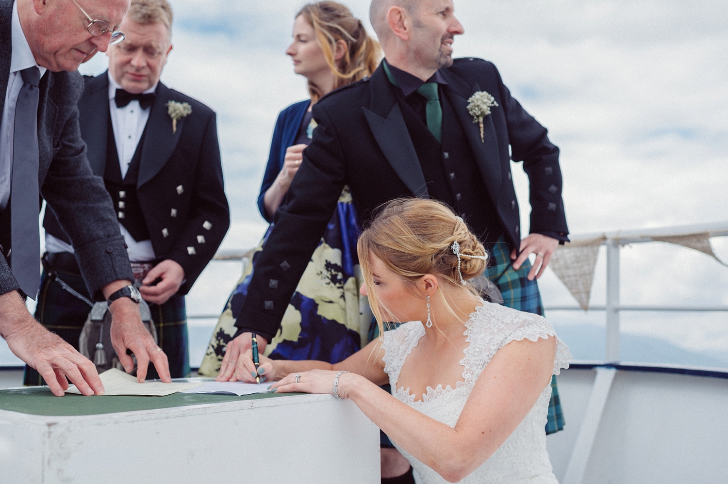 090-lisa-devine-photography-alternative-wedding-photography-skye-scotland.JPG