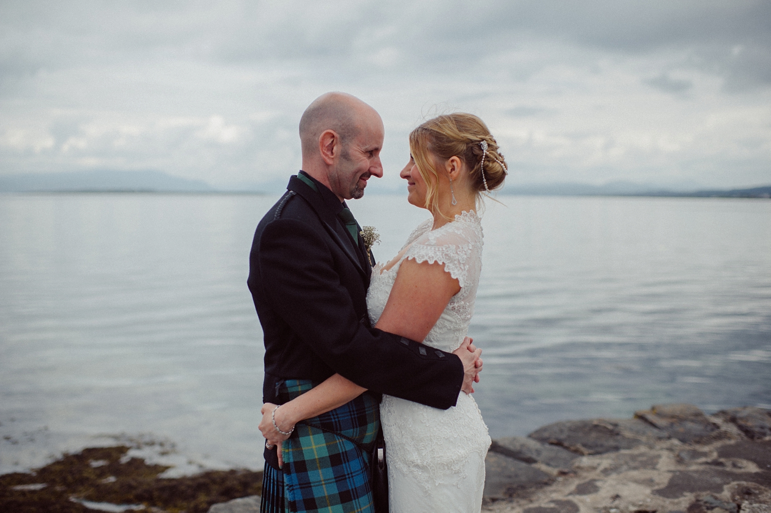 128-lisa-devine-photography-alternative-wedding-photography-skye-scotland.JPG