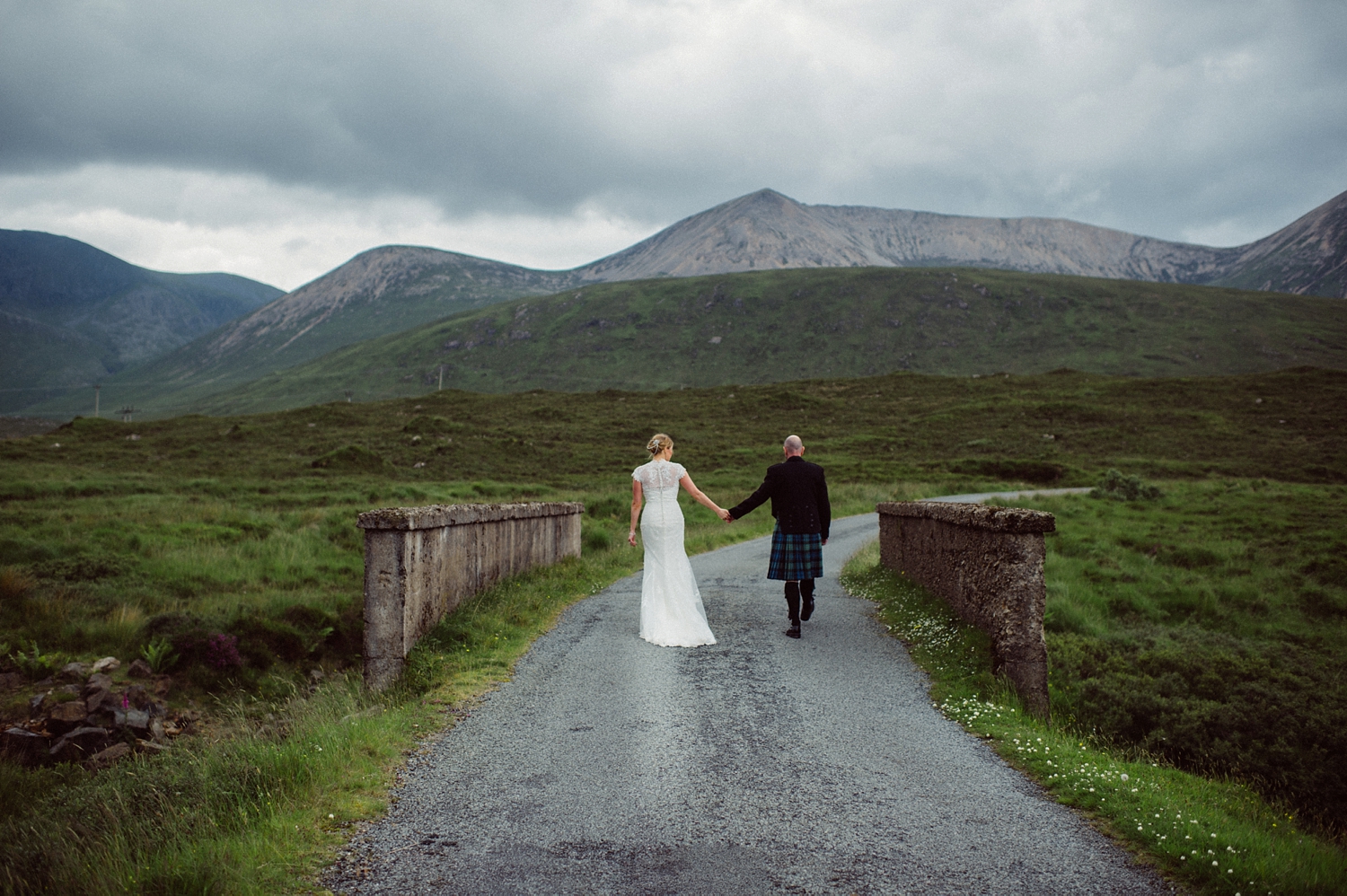 144-lisa-devine-photography-alternative-wedding-photography-skye-scotland.JPG