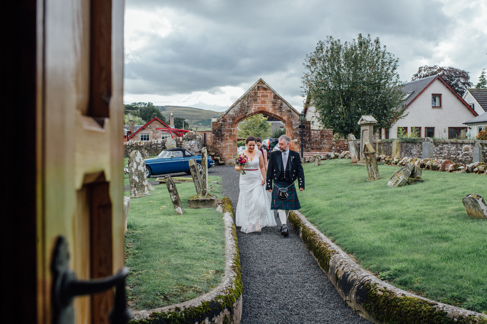 043-lisa-devine-photography-alternative-creative-wedding-photography-glasgow-errol-park-perthshire-scotland-uk.JPG
