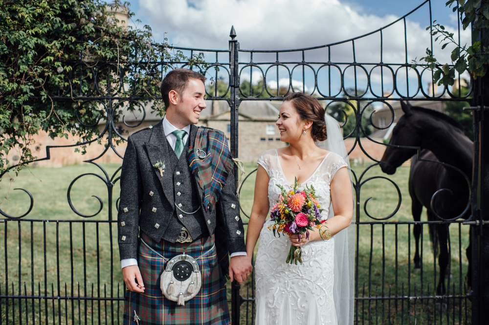 069-lisa-devine-photography-alternative-creative-wedding-photography-glasgow-errol-park-perthshire-scotland-uk.JPG
