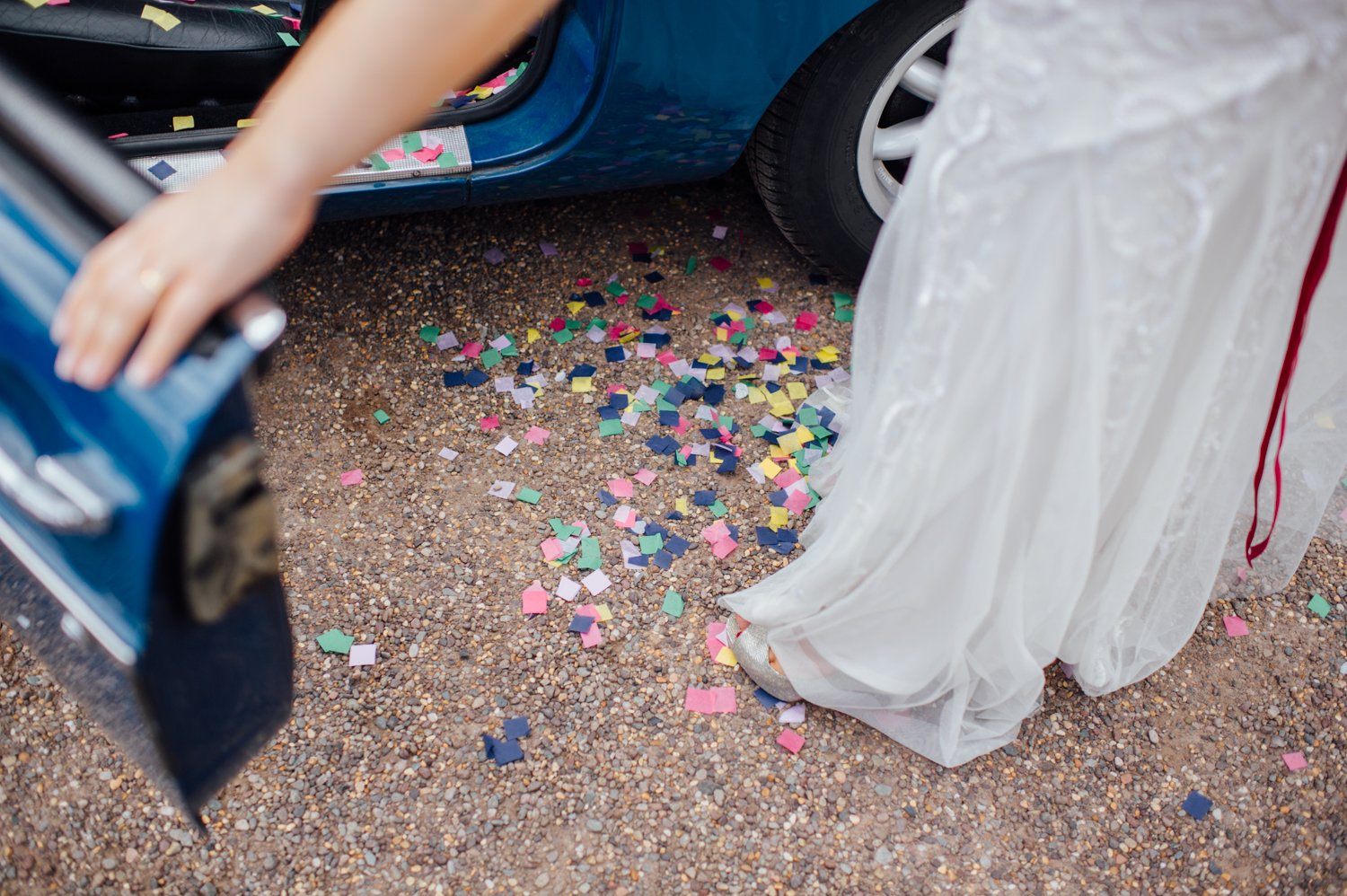 089-lisa-devine-photography-alternative-creative-wedding-photography-glasgow-errol-park-perthshire-scotland-uk.JPG