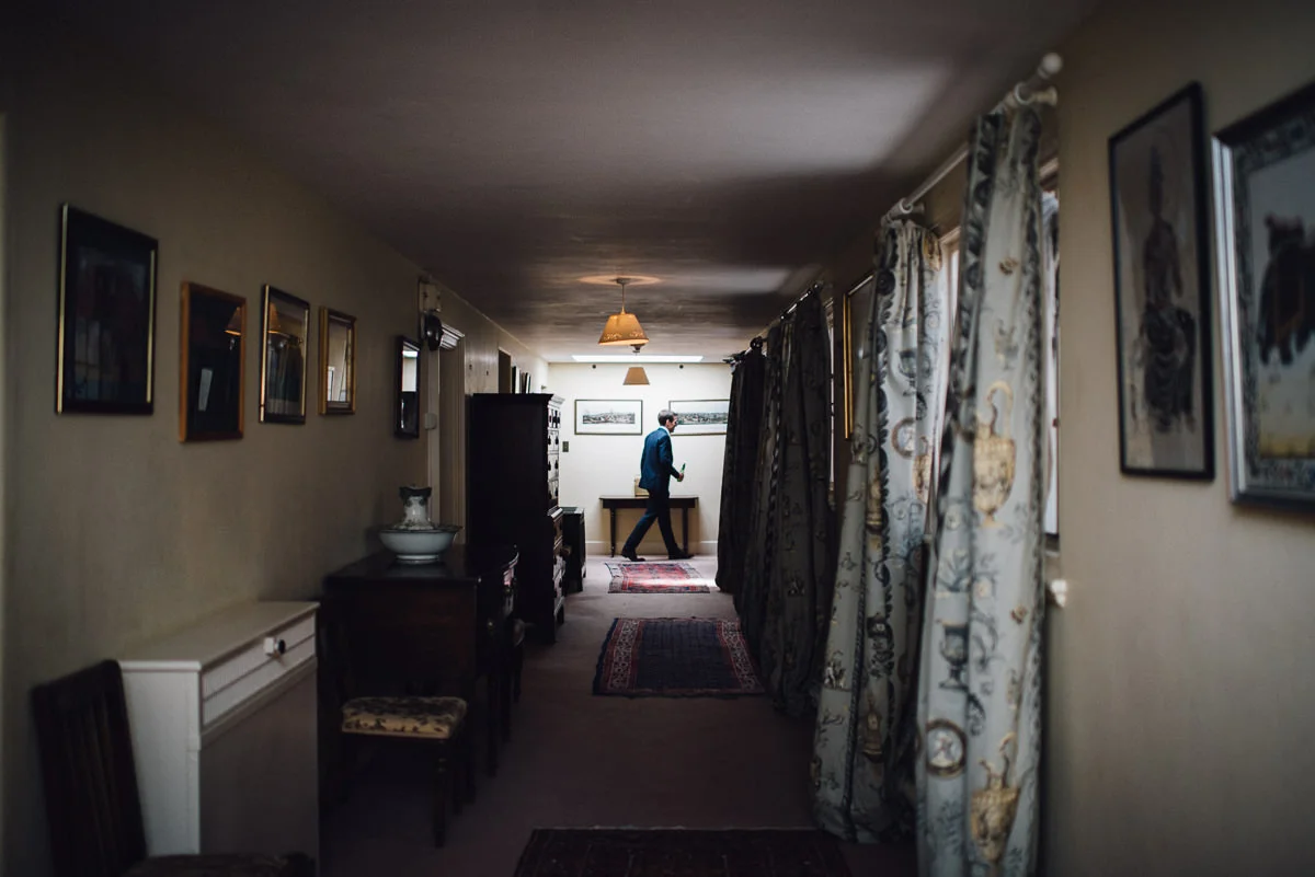 0018-LISA_DEVINE_PHOTOGRAPHY_ALTERNATIVE_WEDDING_PHOTOGRAPHY_SCOTLAND_WALCOT_HALL_SHROPSHIRE.JPG