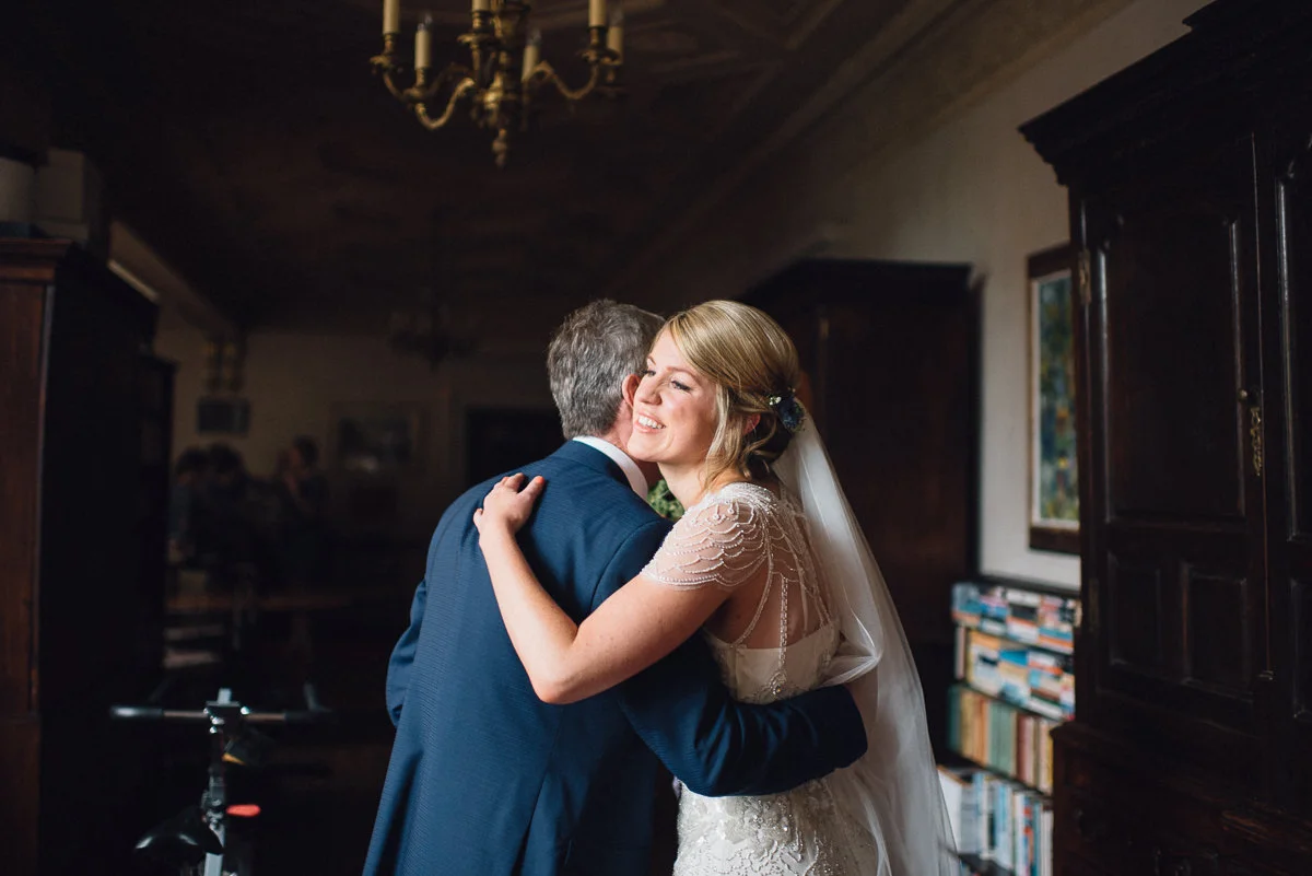 0024-LISA_DEVINE_PHOTOGRAPHY_ALTERNATIVE_WEDDING_PHOTOGRAPHY_SCOTLAND_WALCOT_HALL_SHROPSHIRE.JPG