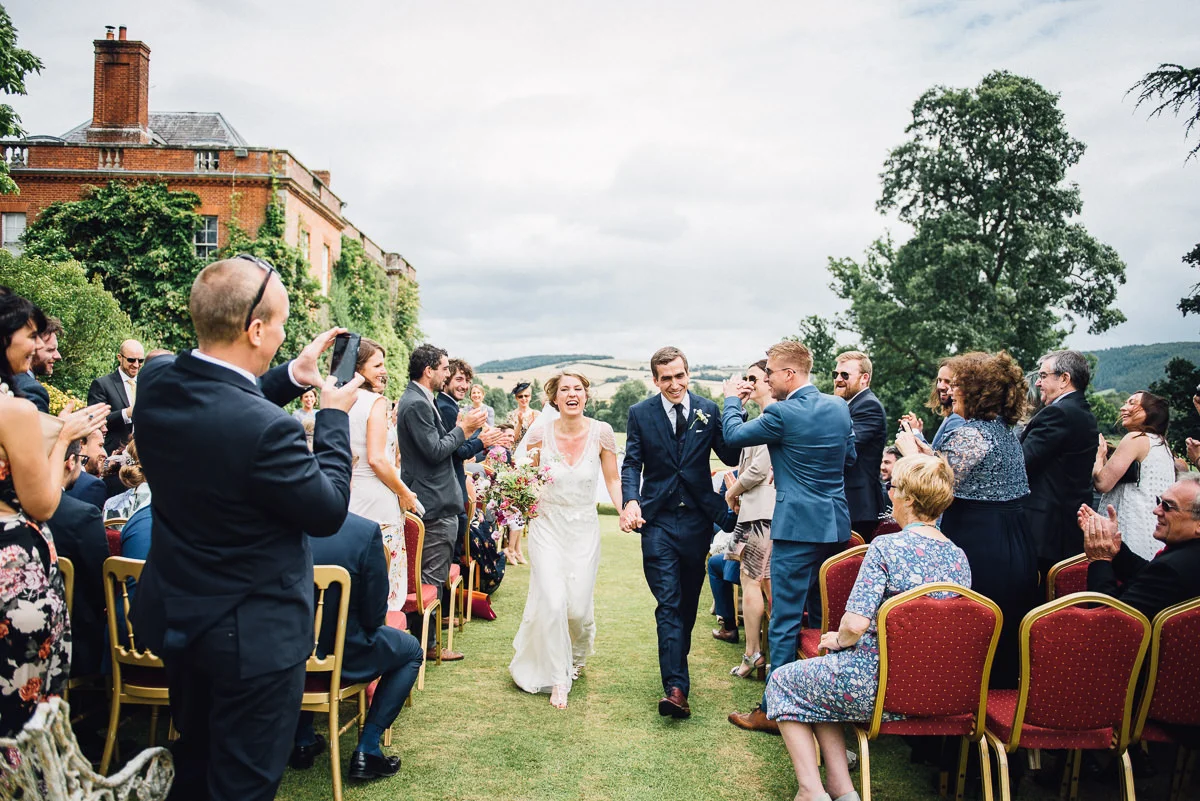 0041-LISA_DEVINE_PHOTOGRAPHY_ALTERNATIVE_WEDDING_PHOTOGRAPHY_SCOTLAND_WALCOT_HALL_SHROPSHIRE.JPG