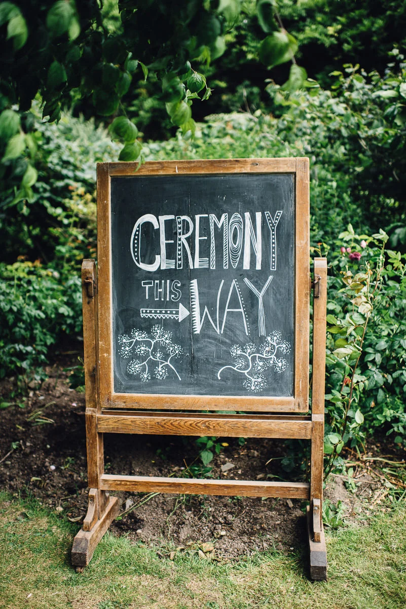 0046-LISA_DEVINE_PHOTOGRAPHY_ALTERNATIVE_WEDDING_PHOTOGRAPHY_SCOTLAND_WALCOT_HALL_SHROPSHIRE.JPG