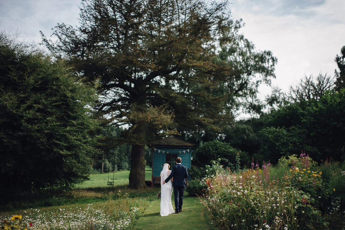0088-LISA_DEVINE_PHOTOGRAPHY_ALTERNATIVE_WEDDING_PHOTOGRAPHY_SCOTLAND_WALCOT_HALL_SHROPSHIRE.JPG