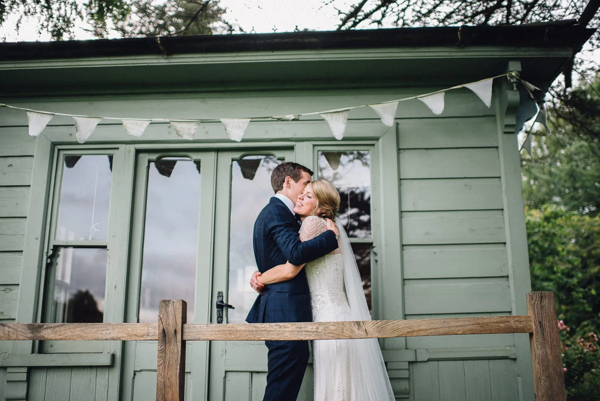 0092-LISA_DEVINE_PHOTOGRAPHY_ALTERNATIVE_WEDDING_PHOTOGRAPHY_SCOTLAND_WALCOT_HALL_SHROPSHIRE.JPG