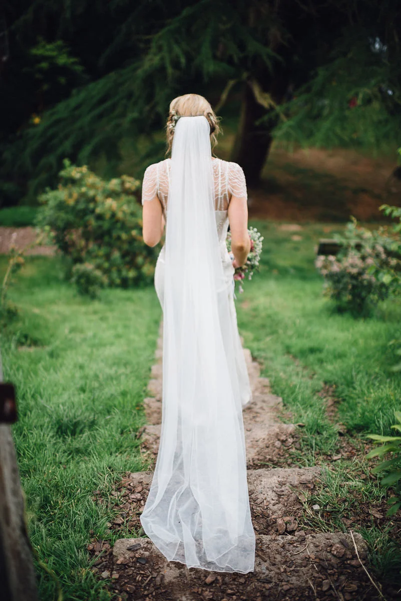 0101-LISA_DEVINE_PHOTOGRAPHY_ALTERNATIVE_WEDDING_PHOTOGRAPHY_SCOTLAND_WALCOT_HALL_SHROPSHIRE.JPG