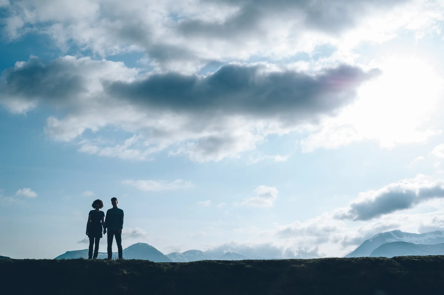 0005-LISA_DEVINE_ALTERNATIVE_WEDDING_PORTRAIT_PHOTOGRAPHY_GLENCOE_HIGHLANDS_SCOTLAND-4309.jpg