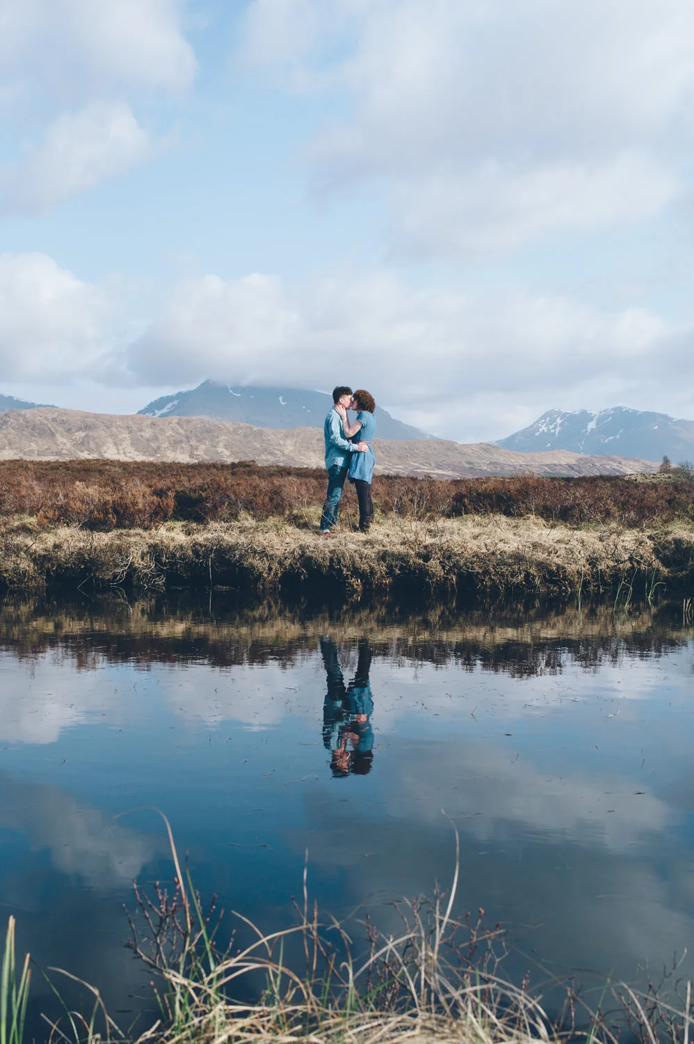 0002-LISA_DEVINE_ALTERNATIVE_WEDDING_PORTRAIT_PHOTOGRAPHY_GLENCOE_HIGHLANDS_SCOTLAND-4261.jpg