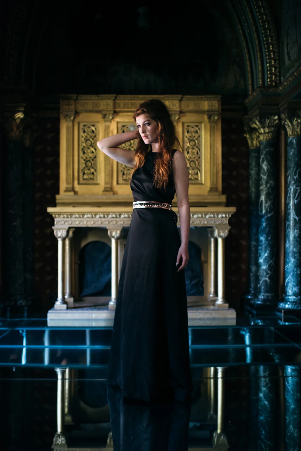 0103-LISA-DEVINE-PHOTOGRAPHY-STYLED-SHOOT-MOUNT-STUART-FASHION-INSPIRATION-8064.jpg