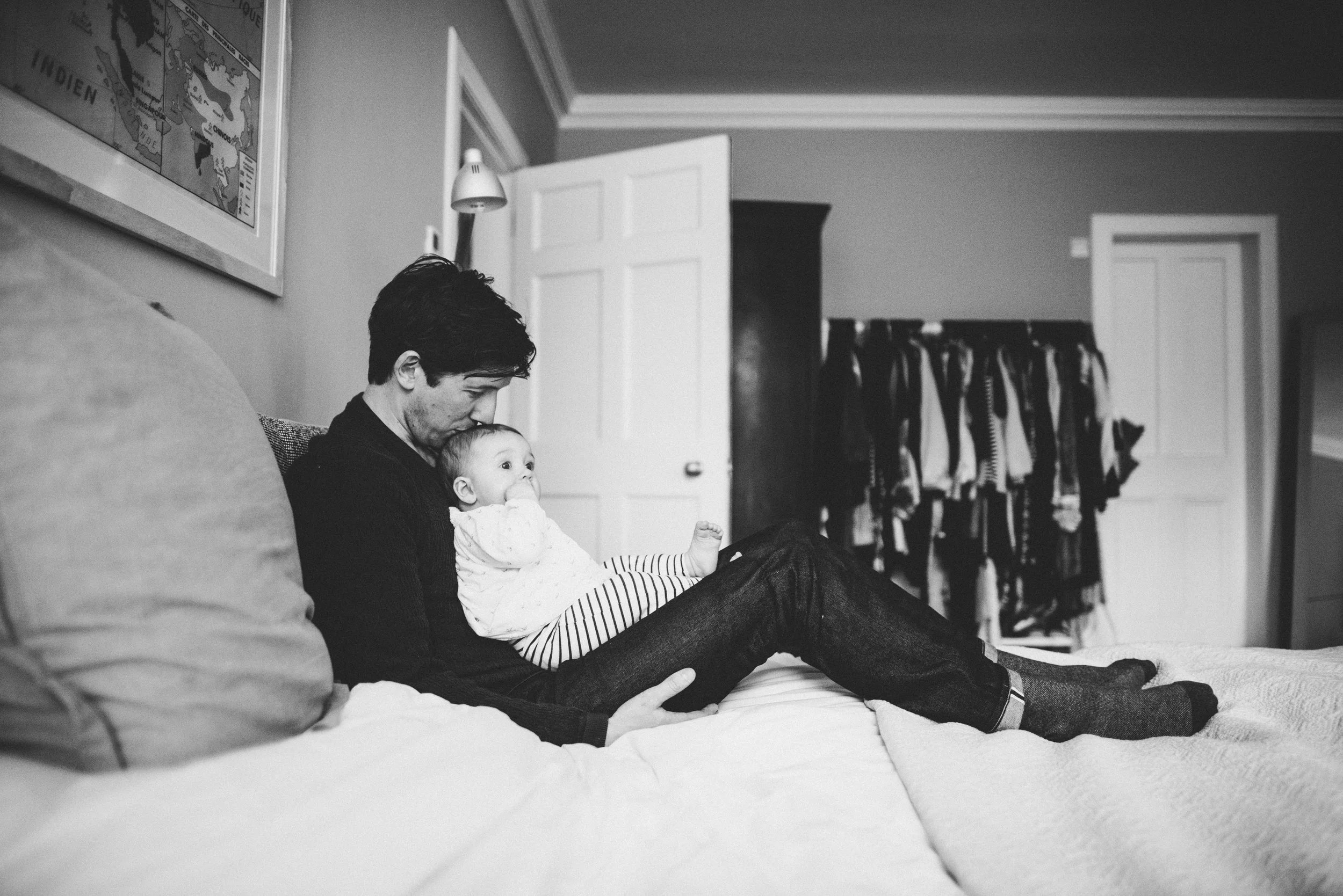 0146-FAMILY-PHOTOGRAPHY-GLASGOW-NATURAL-FAMILY-KIDS-PORTRAITS-GLASGOW-EDINBURGH-SCOTLAND.JPG