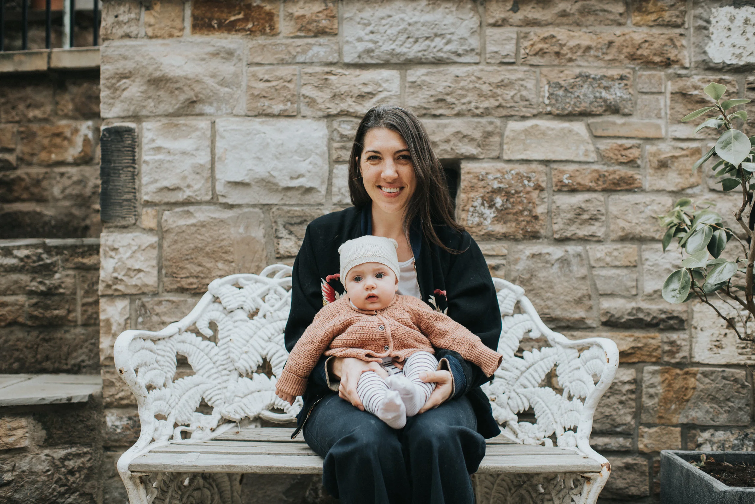 0156-FAMILY-PHOTOGRAPHY-GLASGOW-NATURAL-FAMILY-KIDS-PORTRAITS-GLASGOW-EDINBURGH-SCOTLAND.JPG