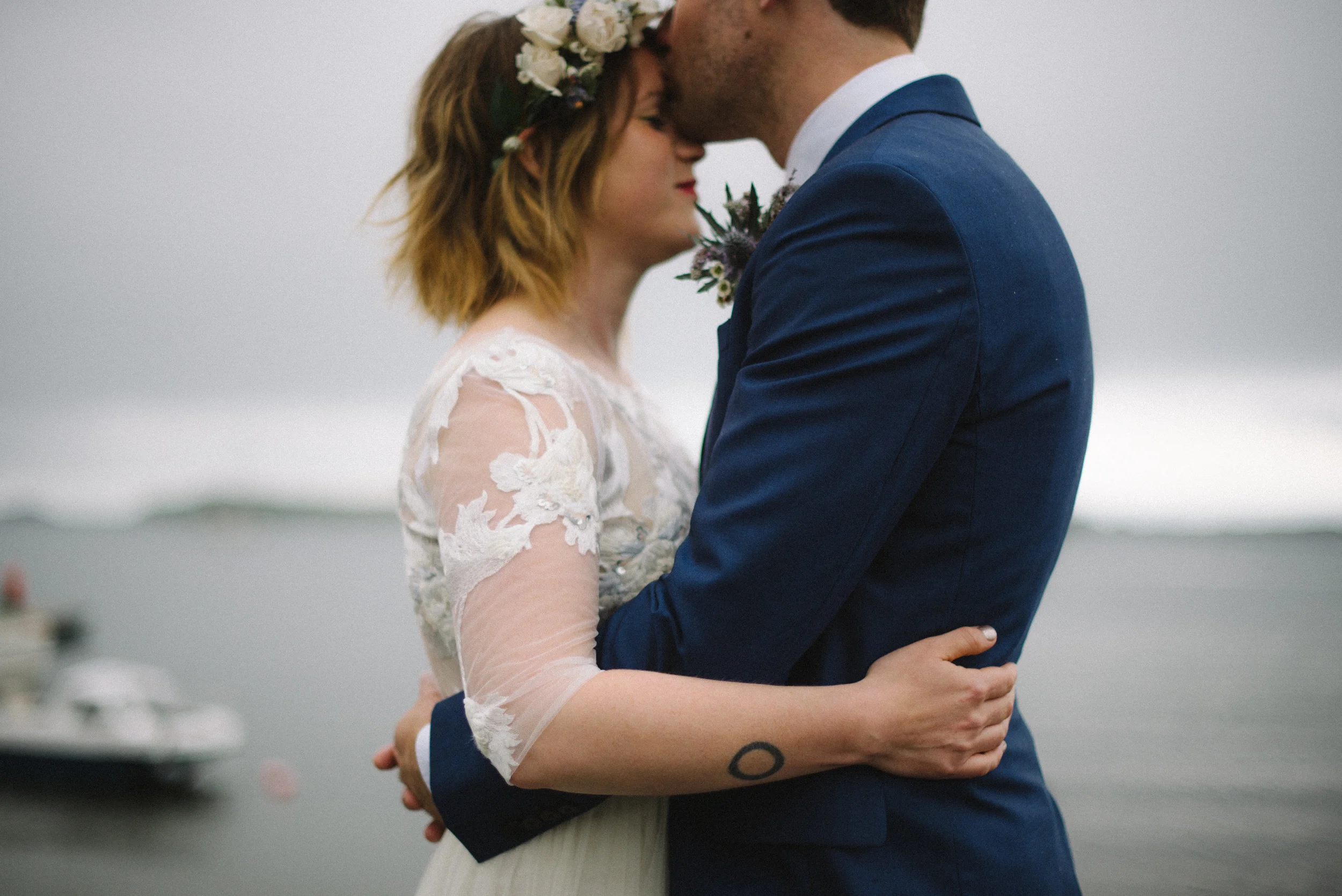 750_8002-Lisa-Devine-Alternative-Creative-Wedding-Photography-Glasgow-Scotland-Destination-Weddings-Elopements-Scotland.jpg