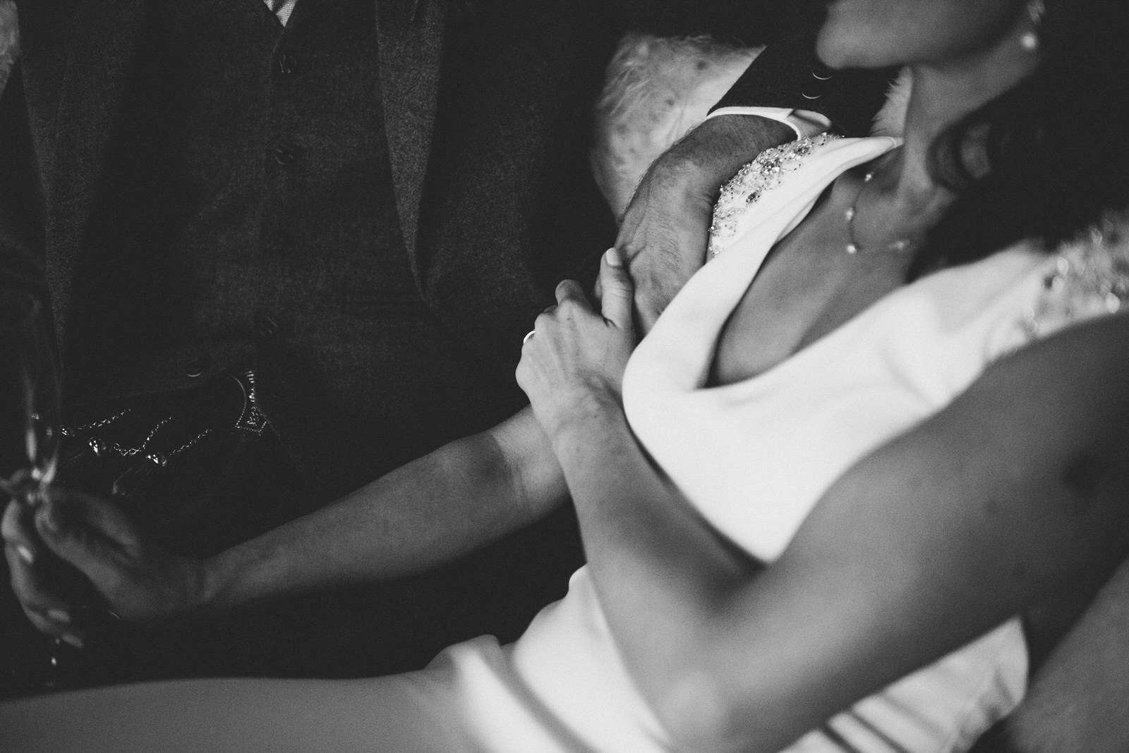 042-GUARDSWELL-FARM-WEDDING-ALTERNATIVE-SCOTTISH-WEDDING-PHOTOGRAPHER-SCOTTISH-WEDDING-DESTINATION-WEDDING-PHOTOGRAPHER.JPG