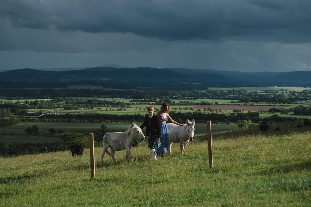 053-GUARDSWELL-FARM-WEDDING-ALTERNATIVE-SCOTTISH-WEDDING-PHOTOGRAPHER-SCOTTISH-WEDDING-DESTINATION-WEDDING-PHOTOGRAPHER.JPG