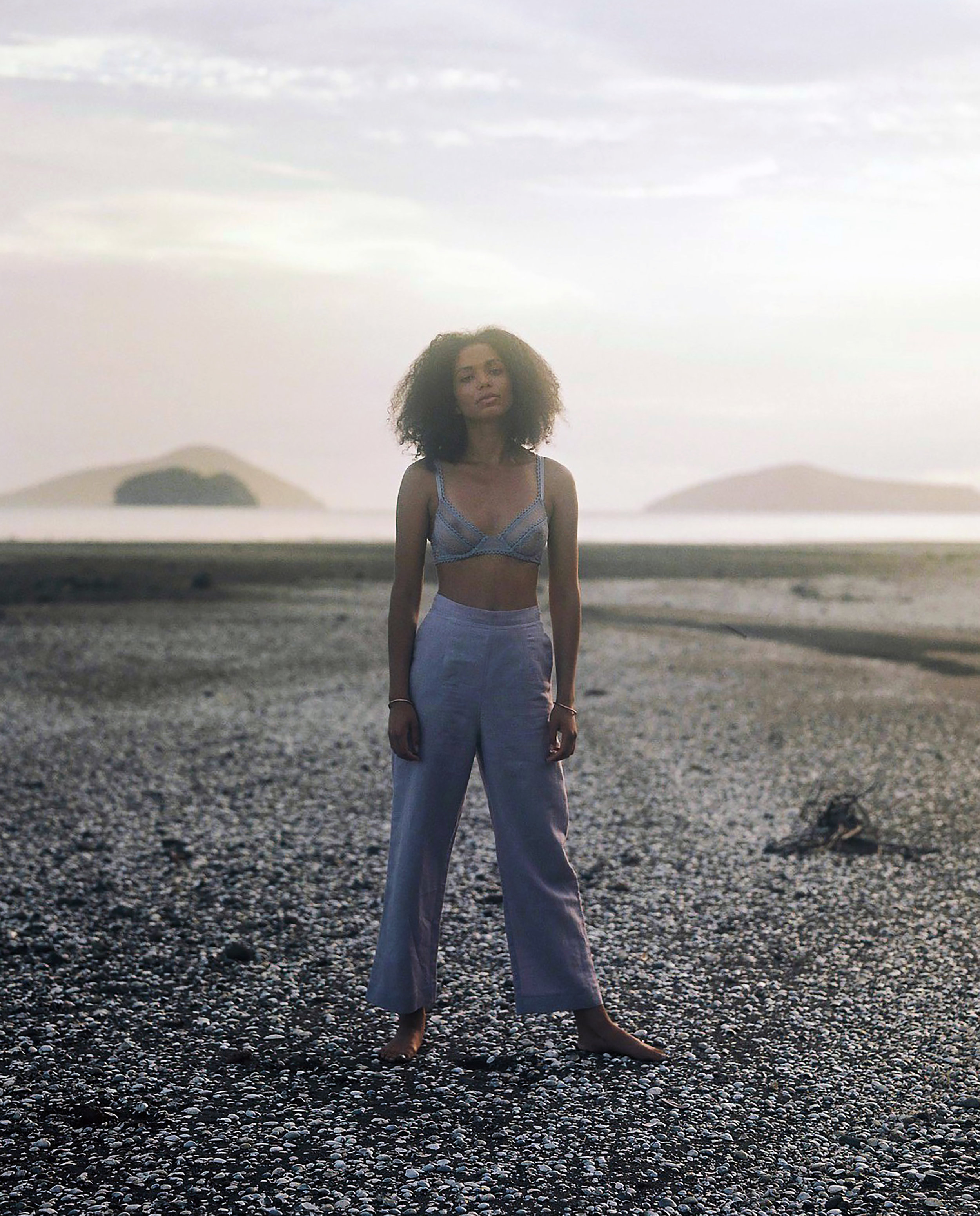 BaileyRebeccaRoberts_LonelyLingerie_05.JPG