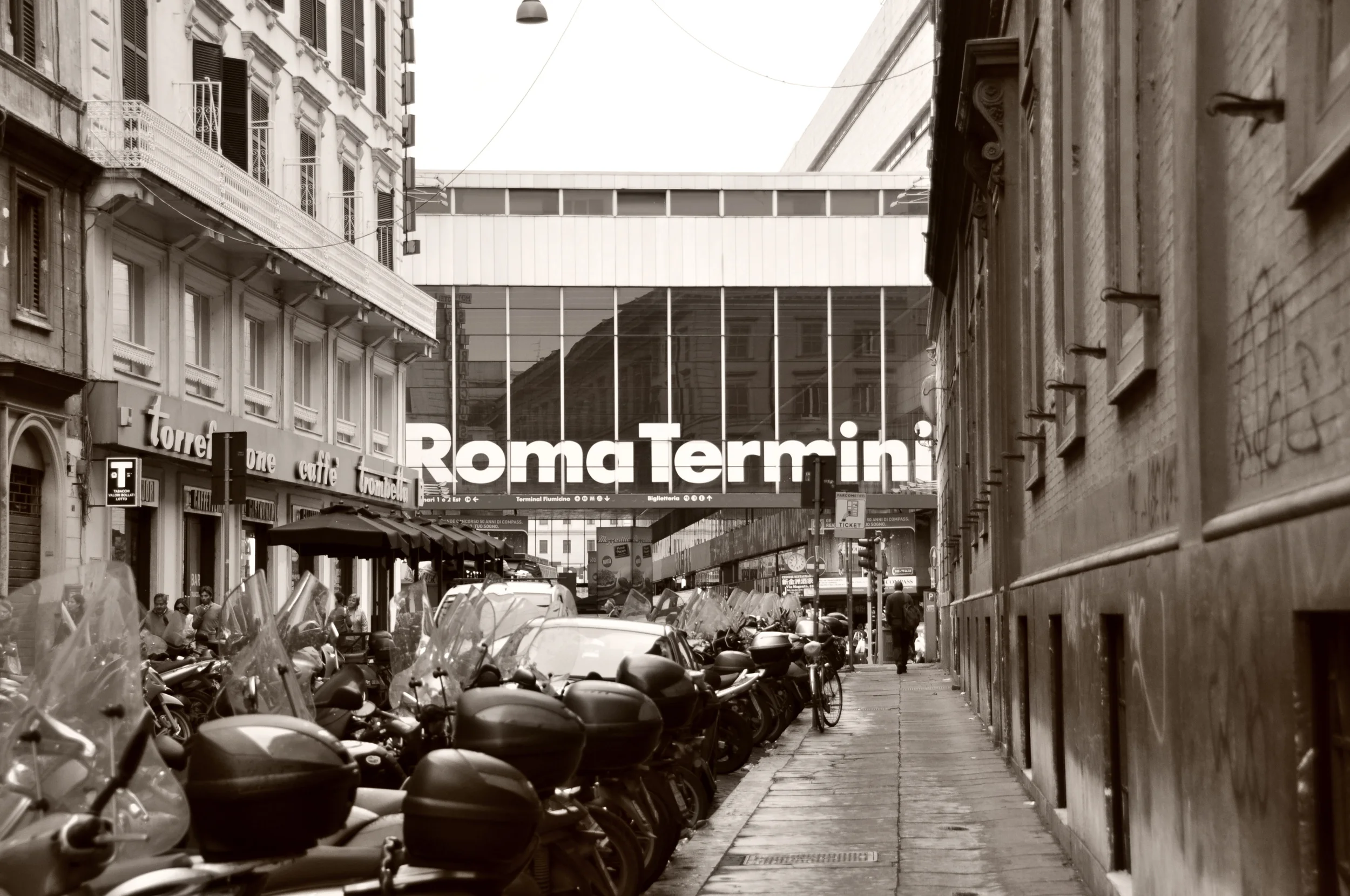 romDSC_1187.jpg